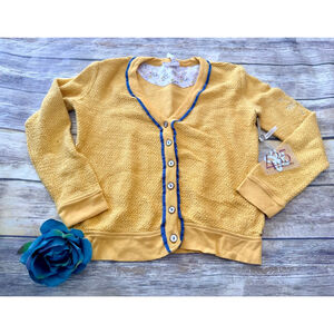 NWT “HELLO HONEY” SWEATER-SIZE 10